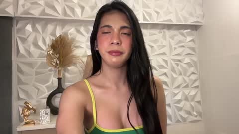 Snapshot of joanaemerald chatting on 01-10-25, 04:33 joana online show from 01-10-25, 04:33