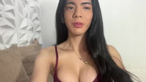 Snapshot of joanaemerald chatting on 02-20-25, 11:43 joana online show from 02-20-25, 11:43
