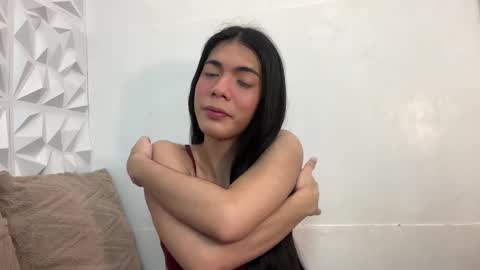 Snapshot of joanaemerald chatting on 02-28-25, 05:37 joana online show from 02-28-25, 05:37
