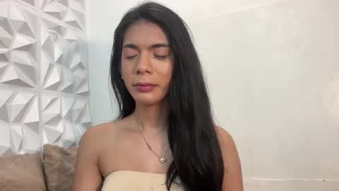 Snapshot of joanaemerald chatting on 03-04-25, 01:45 joana online show from 03-04-25, 01:45