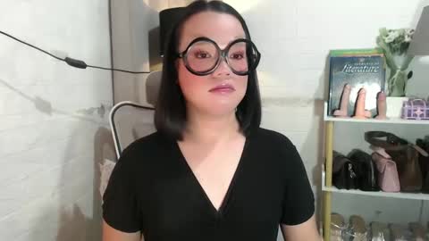 Joana online show from 03-11-25, 03:16