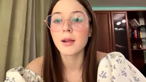 Adel online show from 12-16-25, 03:17