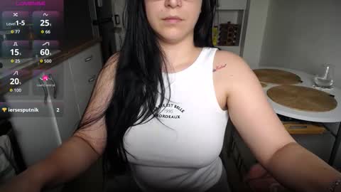 Snapshot of joanna_cw chatting on 02-06-26, 11:24 Jo online show from 02-06-26, 11:24