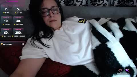 Snapshot of joanna_cw chatting on 03-22-26, 06:11 Jo online show from 03-22-26, 06:11