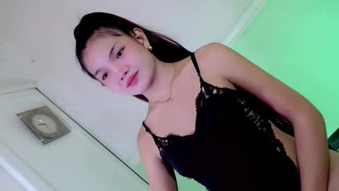 Snapshot of joanna_johnson chatting on 04-25-26, 12:46 joanna_johnson online show from 04-25-26, 12:46