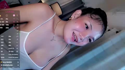Snapshot of joanna_johnson chatting on 05-31-26, 06:09 joanna_johnson online show from 05-31-26, 06:09