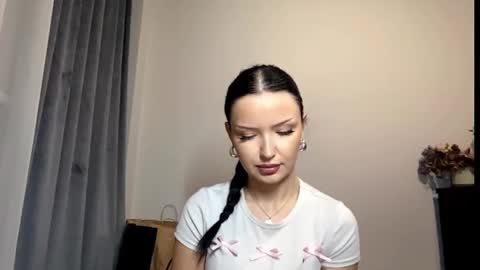 Joan online show from 03-27-26, 07:13