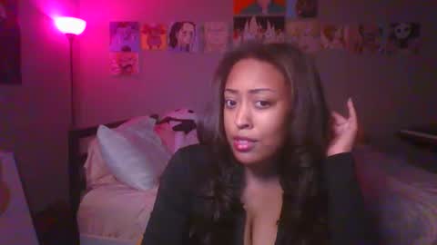 Snapshot of jobxbyy chatting on 01-13-25, 01:06 JoJo 3 online show from 01-13-25, 01:06