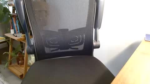 Snapshot of jock98 chatting on 01-04-25, 05:16 jock98 online show from 01-04-25, 05:16