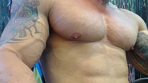 Snapshot of jocobo_hot chatting on 01-14-25, 01:15 jacobo online show from 01-14-25, 01:15