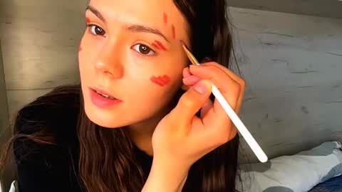 Mila online show from 03-23-26, 09:46