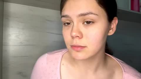Snapshot of jodeesolarz chatting on 05-11-26, 10:43 Mila online show from 05-11-26, 10:43