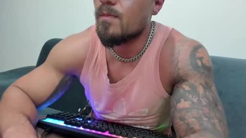 Snapshot of jodogs chatting on 03-11-25, 05:13 Tiberius online show from 03-11-25, 05:13