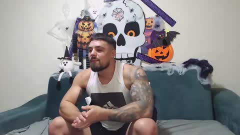 Snapshot of jodogs chatting on 10-28-25, 07:05 Tiberius online show from 10-28-25, 07:05