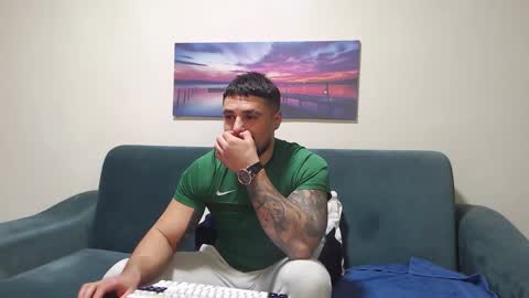 Snapshot of jodogs chatting on 12-01-25, 05:51 Tiberius online show from 12-01-25, 05:51