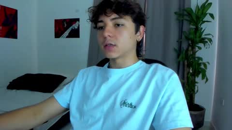 Snapshot of joe23___ chatting on 02-04-26, 12:22 Joe online show from 02-04-26, 12:22