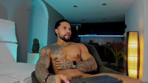 joe_esthetic online show from 02-25-25, 01:41