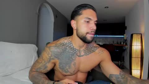 joe_esthetic online show from 10-08-25, 01:03