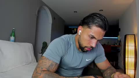 joe_esthetic online show from 11-14-25, 01:59