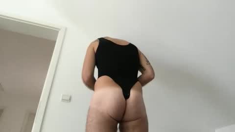 joejose03 online show from 10-19-25, 09:54