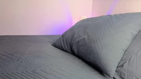 Snapshot of joel_callvil chatting on 02-04-26, 01:06 Joel Callvil online show from 02-04-26, 01:06