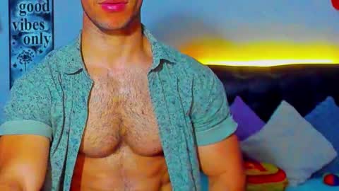 Snapshot of joel_ferreira chatting on 03-10-25, 06:56 Joel online show from 03-10-25, 06:56