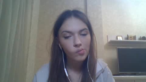 Snapshot of joelbigalk chatting on 09-12-25, 04:51 Jennifer online show from 09-12-25, 04:51