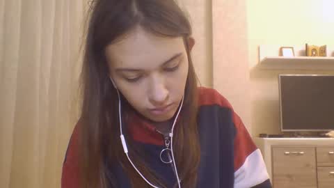 Snapshot of joelbigalk chatting on 09-29-25, 02:11 Jennifer online show from 09-29-25, 02:11