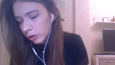 Snapshot of joelbigalk chatting on 10-17-25, 04:09 Jennifer online show from 10-17-25, 04:09