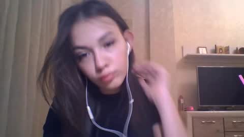 Snapshot of joelbigalk chatting on 11-06-25, 05:58 Jennifer online show from 11-06-25, 05:58