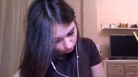 Snapshot of joelbigalk chatting on 11-13-25, 05:23 Jennifer online show from 11-13-25, 05:23