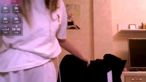 Jennifer online show from 03-17-26, 08:12