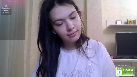 Jennifer online show from 06-01-26, 06:20
