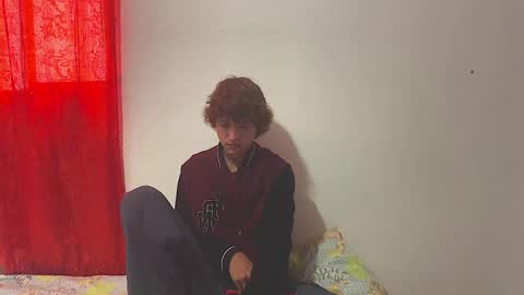 Snapshot of joelnclouds chatting on 02-04-26, 06:58 Joel online show from 02-04-26, 06:58
