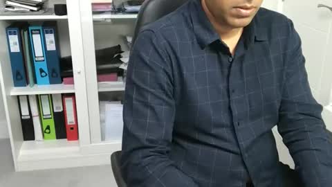 Snapshot of joeshades77 chatting on 04-08-26, 03:34 joeshades online show from 04-08-26, 03:34