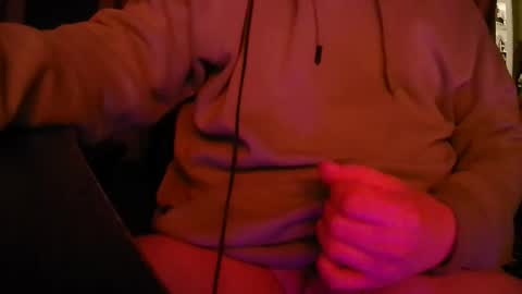 Snapshot of joey_d504 chatting on 03-10-26, 06:07 joey_d504 online show from 03-10-26, 06:07