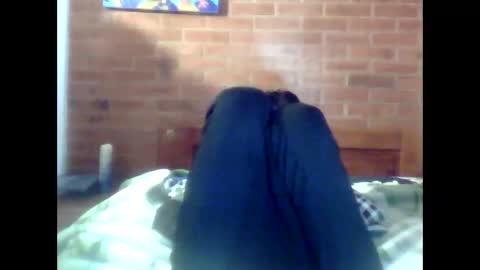 Snapshot of johan70nsexy chatting on 10-24-25, 05:37 johan70nsexy online show from 10-24-25, 05:37