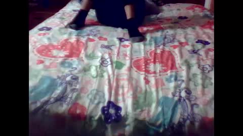 Snapshot of johan70nsexy chatting on 11-12-25, 01:06 johan70nsexy online show from 11-12-25, 01:06