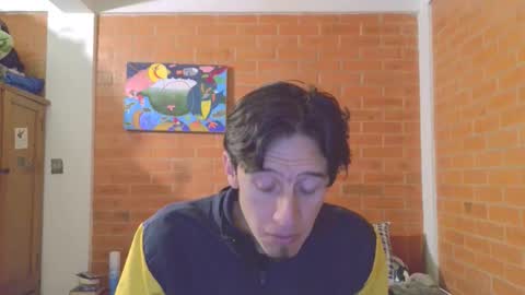 Snapshot of johan70nsexy chatting on 11-30-25, 09:30 johan70nsexy online show from 11-30-25, 09:30