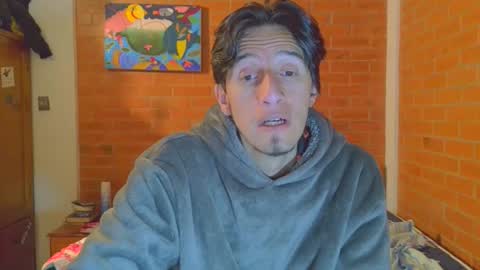 Snapshot of johan70nsexy chatting on 12-05-25, 03:59 johan70nsexy online show from 12-05-25, 03:59