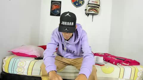 johan_and_antonella online show from 12-03-24, 03:30