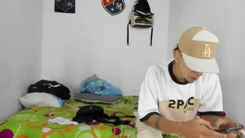 johan_and_antonella online show from 01-18-26, 01:09