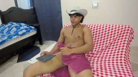 Snapshot of johan_beley_7k chatting on 01-14-25, 03:47 Johan Beley online show from 01-14-25, 03:47