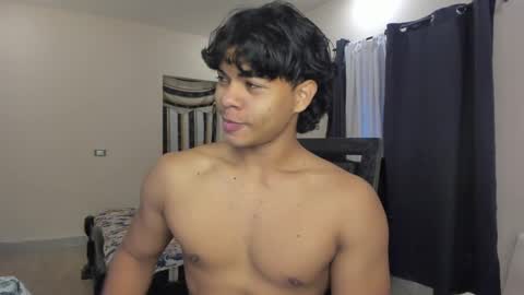 Snapshot of johan_beley_7k chatting on 02-22-25, 02:52 Johan Beley online show from 02-22-25, 02:52