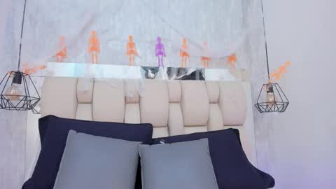 Johan  online show from 10-25-25, 11:40