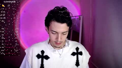 Snapshot of johan_parker222 chatting on 02-17-26, 01:24 johan_parker222 online show from 02-17-26, 01:24