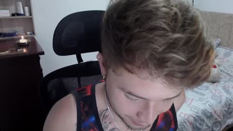 JOHAN independient model online show from 12-20-24, 04:42