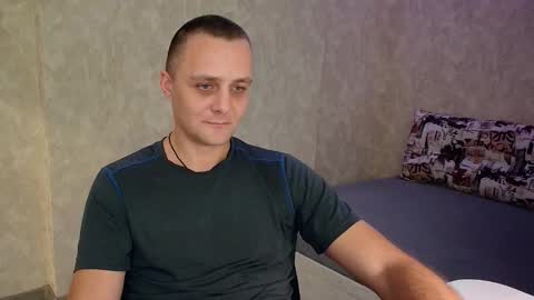 Snapshot of john_3019 chatting on 11-04-25, 06:29 John online show from 11-04-25, 06:29