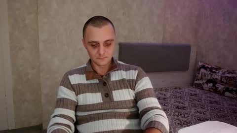 Snapshot of john_3019 chatting on 01-12-26, 03:50 John online show from 01-12-26, 03:50