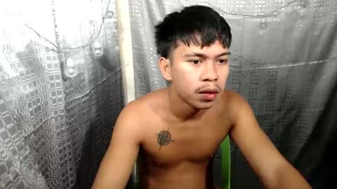 Snapshot of john_carloss chatting on 02-18-26, 08:21 john and thallea online show from 02-18-26, 08:21